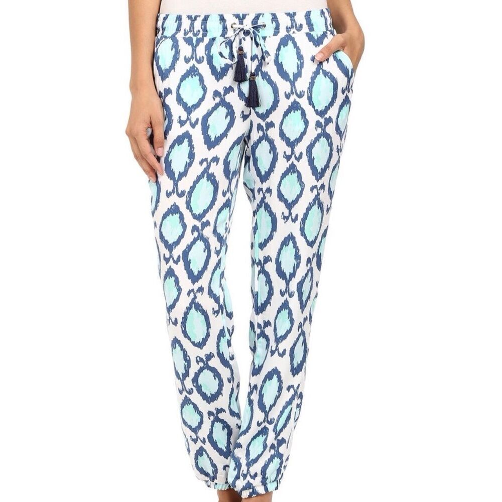 Lilly Pulitzer pull on joggers, Lrg $138 E5